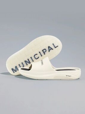 Men's Municipal Podium Slides Size 9 New